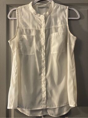 Halogen Cream Sleeveless Top